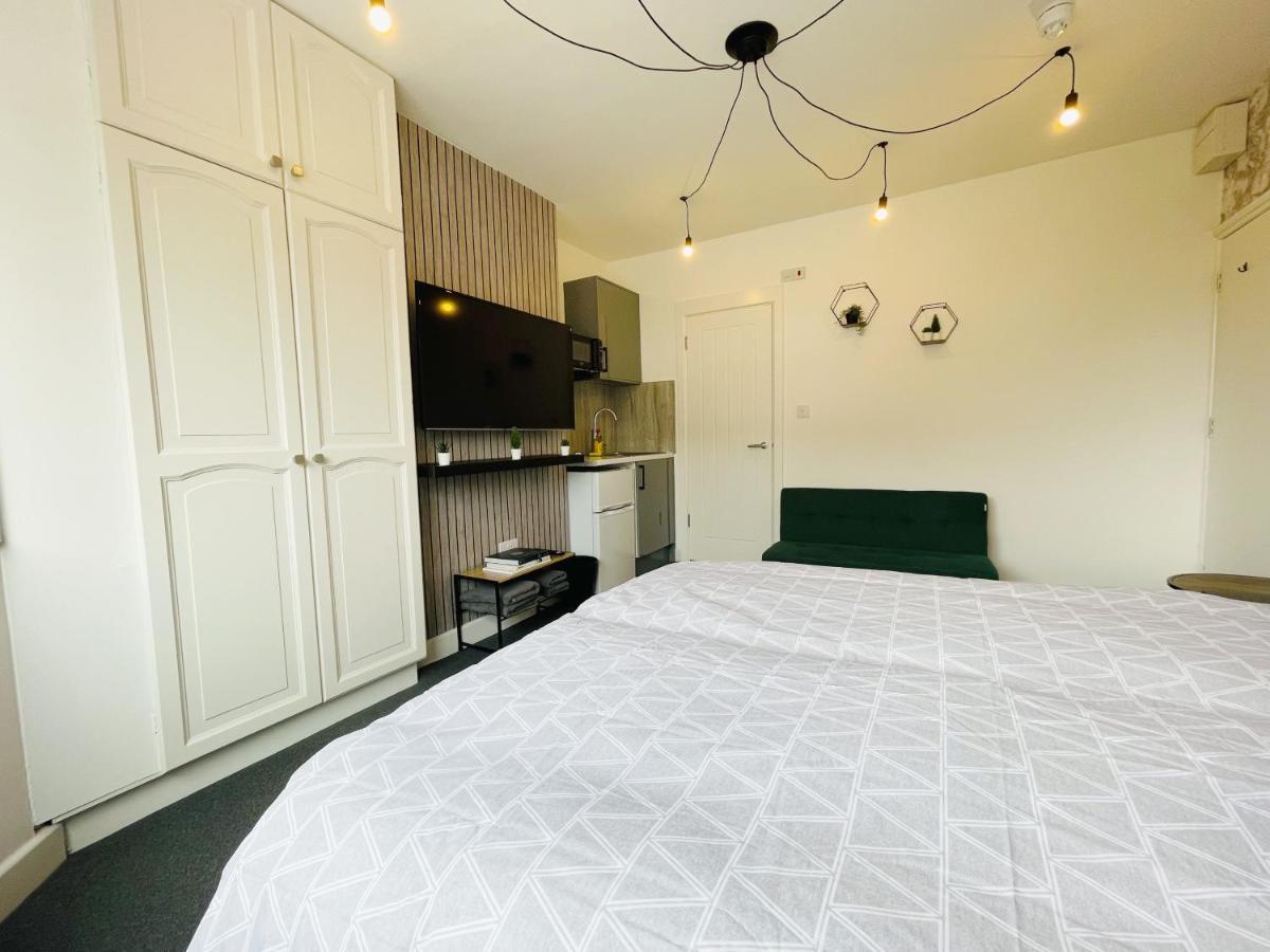 Cosy Bright Studio Apartment Close To Wembley Stadium Londra Esterno foto