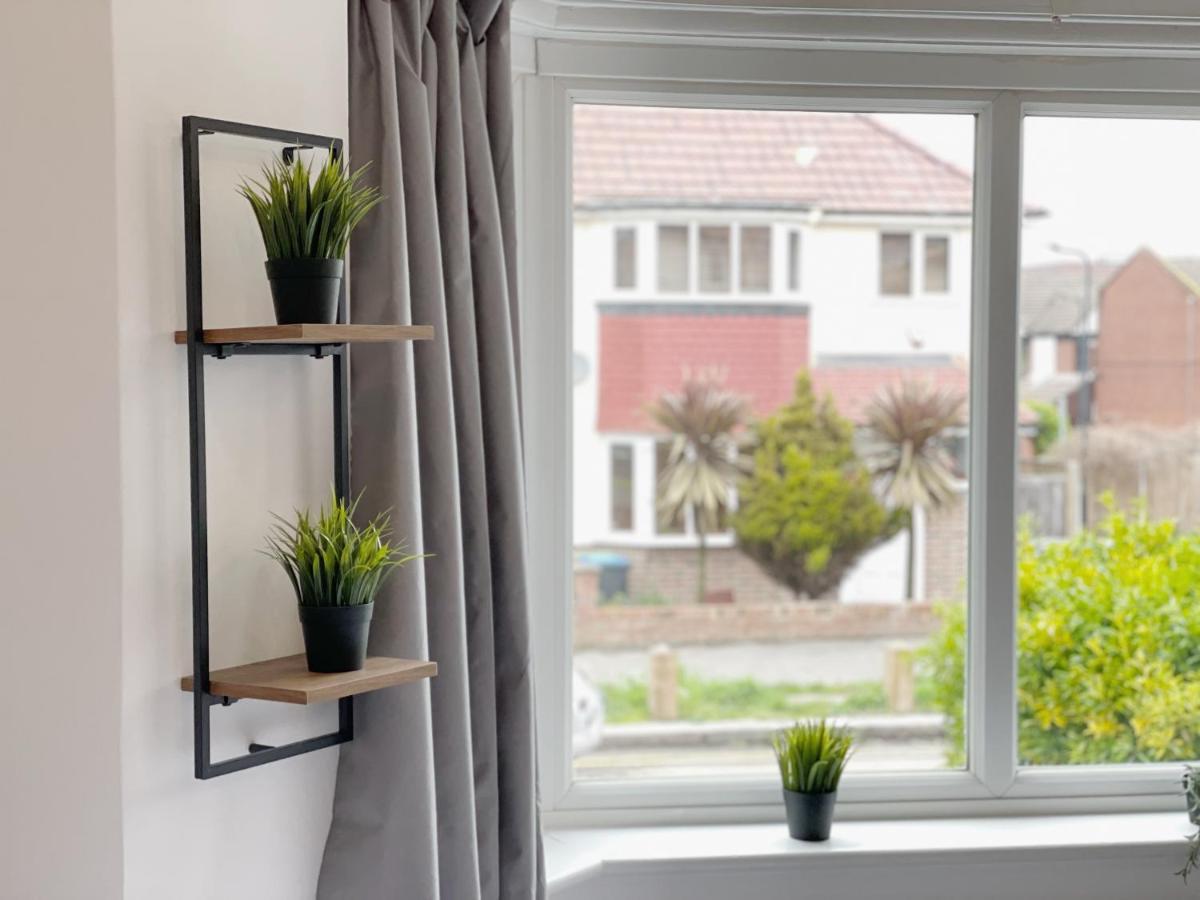 Cosy Bright Studio Apartment Close To Wembley Stadium Londra Esterno foto