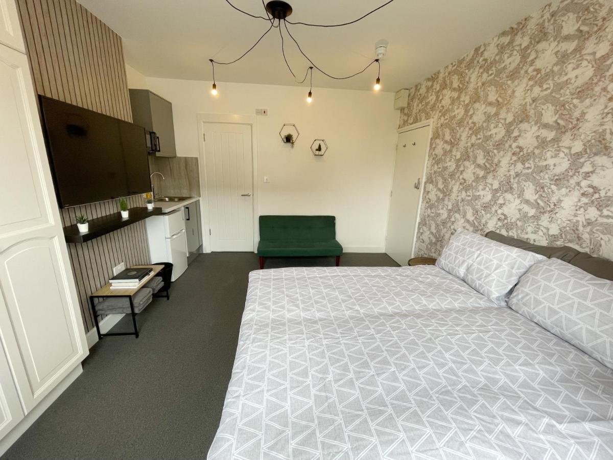 Cosy Bright Studio Apartment Close To Wembley Stadium Londra Esterno foto