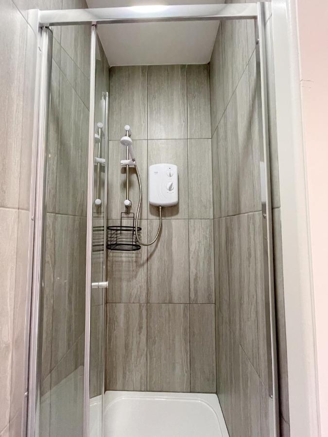 Cosy Bright Studio Apartment Close To Wembley Stadium Londra Esterno foto