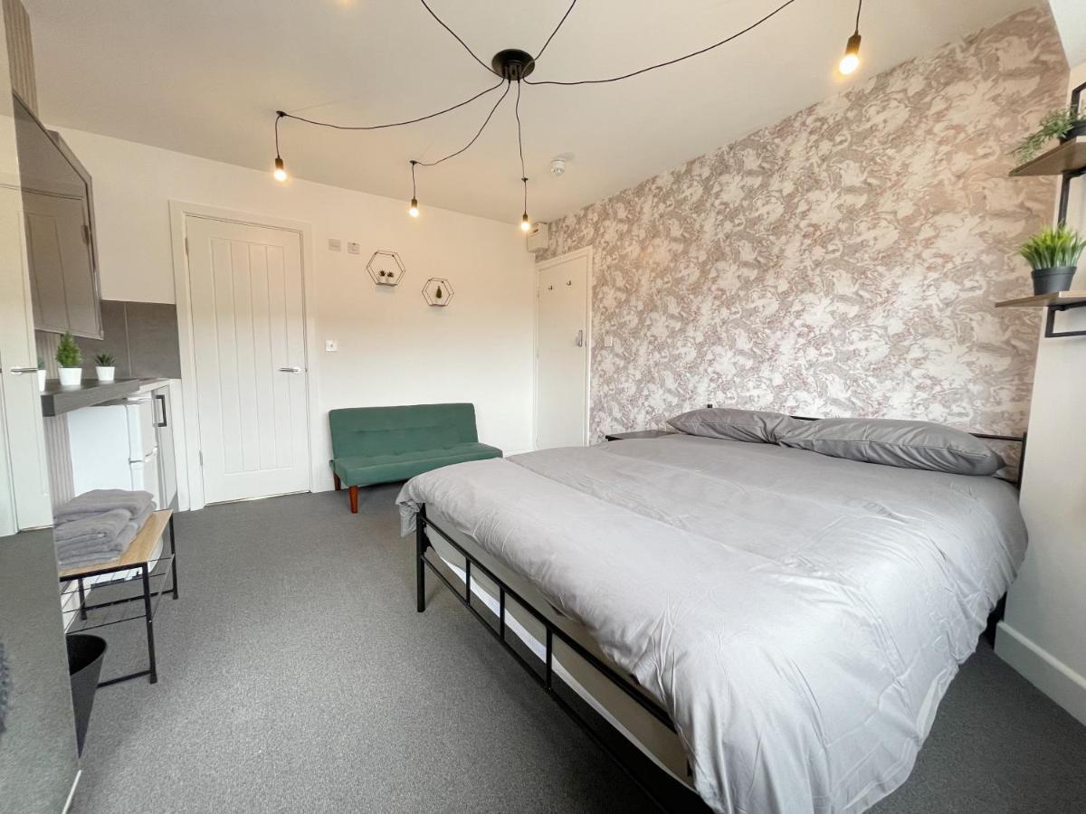 Cosy Bright Studio Apartment Close To Wembley Stadium Londra Esterno foto