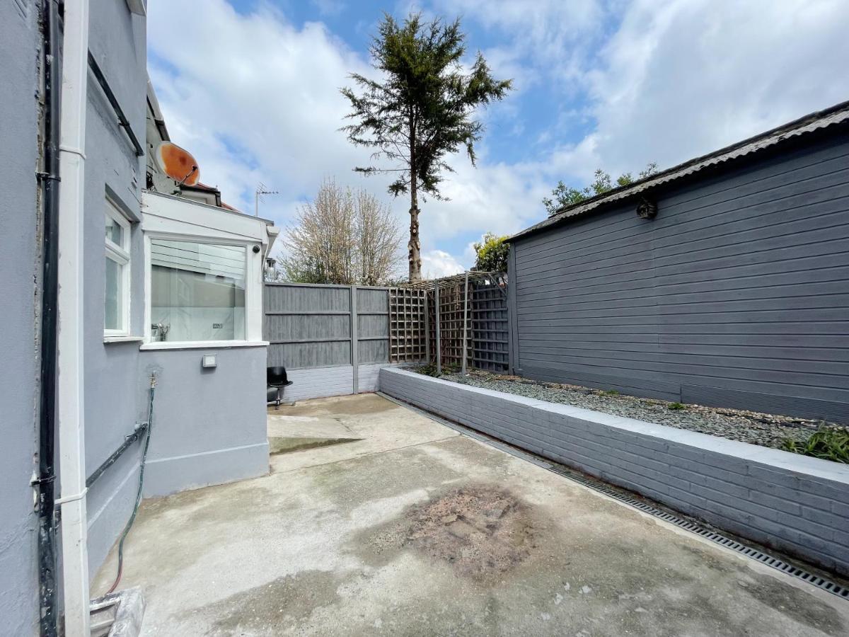 Cosy Bright Studio Apartment Close To Wembley Stadium Londra Esterno foto