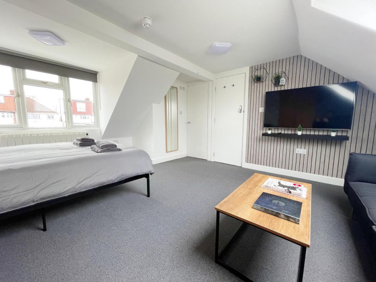 Cosy Bright Studio Apartment Close To Wembley Stadium Londra Esterno foto