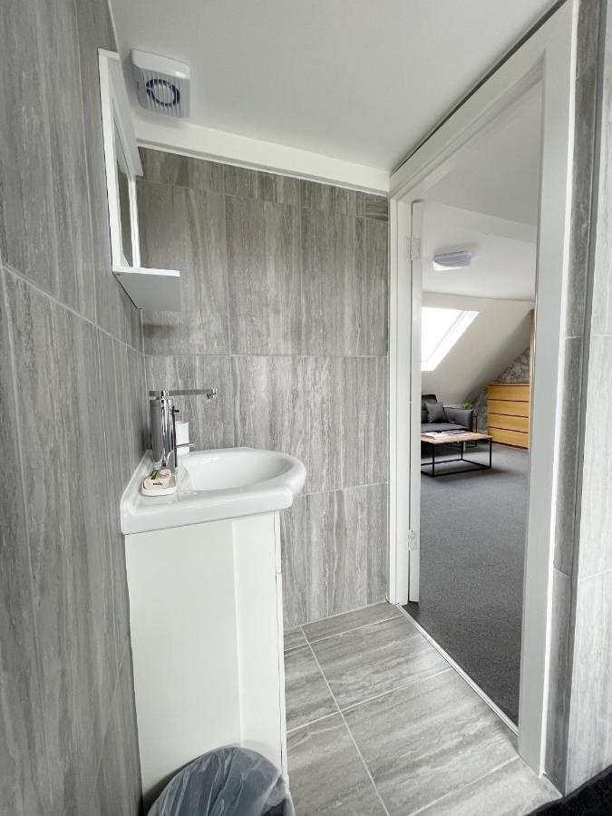 Cosy Bright Studio Apartment Close To Wembley Stadium Londra Esterno foto